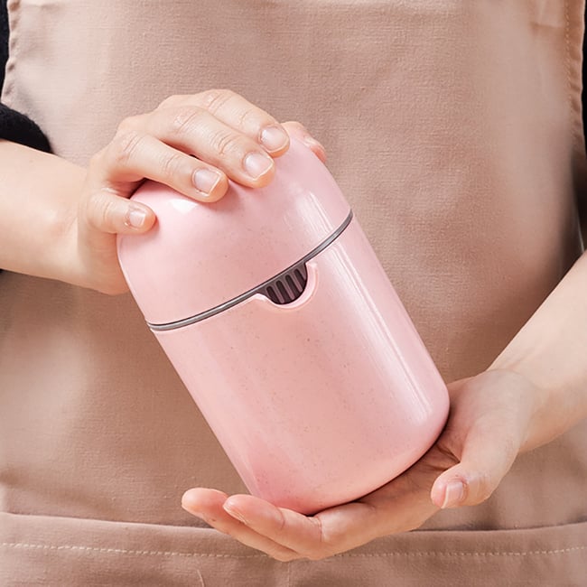  Portable Citrus Juice Presser