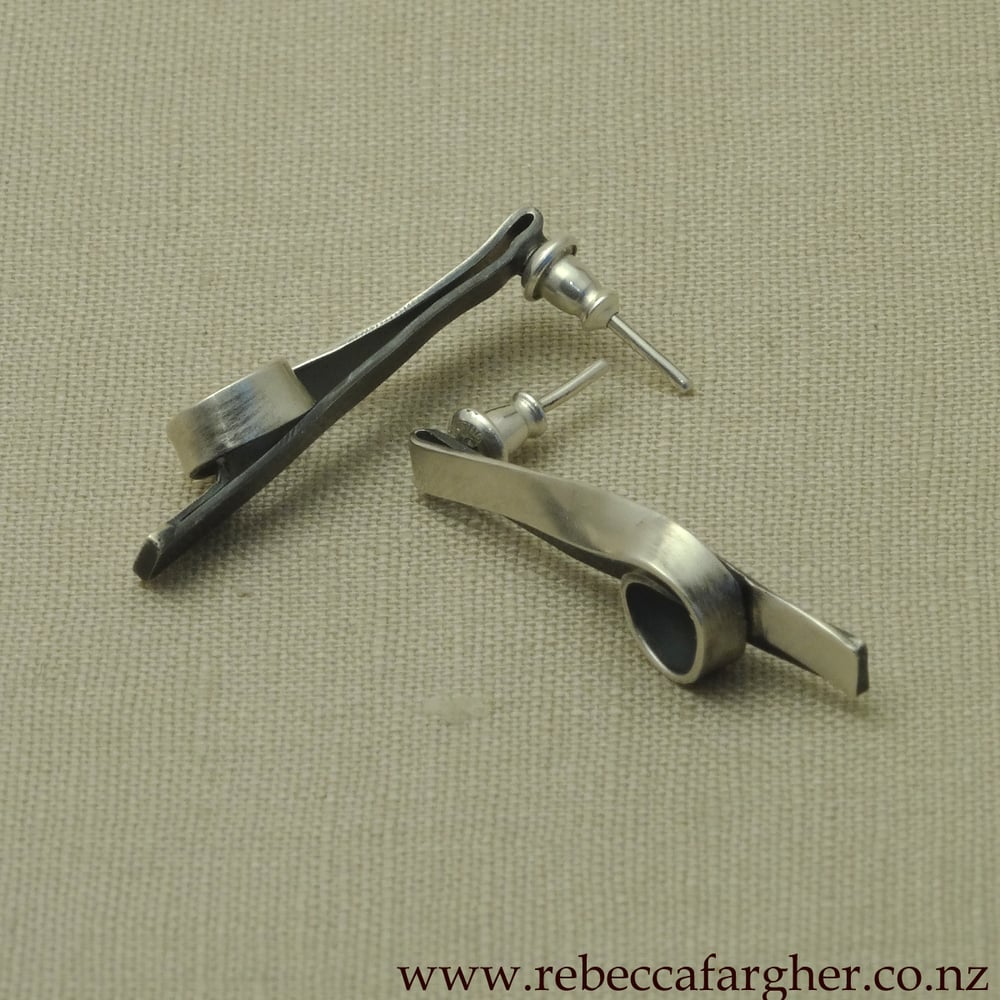 Image of Single Curl Ribbon Earrings