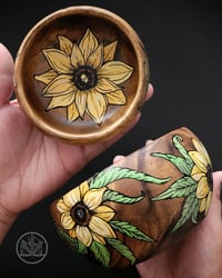 Image 1 of Sunflower & Fan Leaves Bowl Set