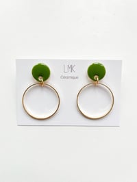 Paire de boucles d'oreilles céramique et plaqué or CRÉOLE PM vert