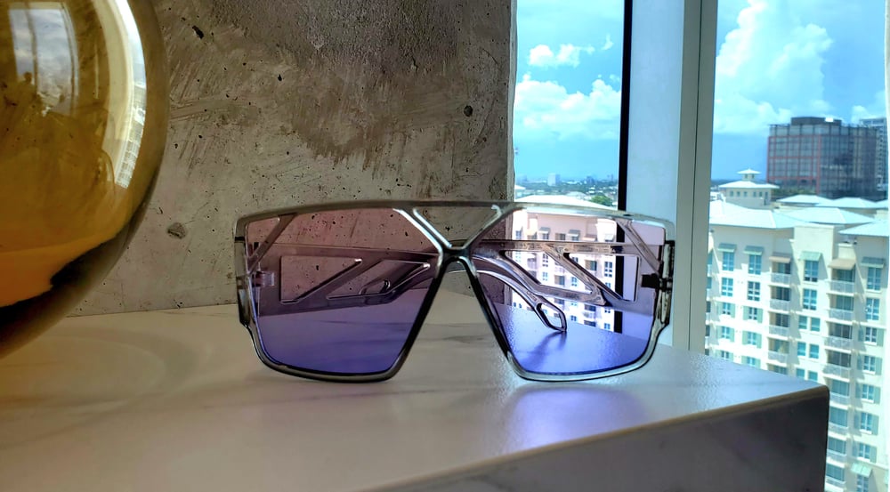 Image of Agate Wave Sunnies
