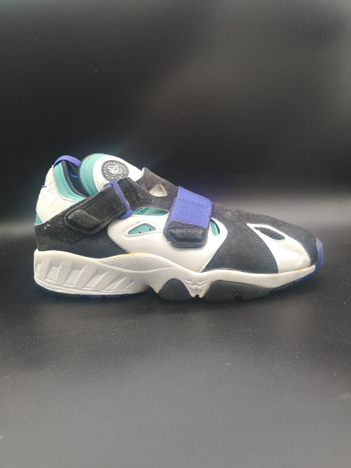 Huarache cross trainers on sale