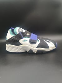 Image 1 of NIKE AIR HUARACHE TRAINER SIZE 10.5US 44.5EUR 