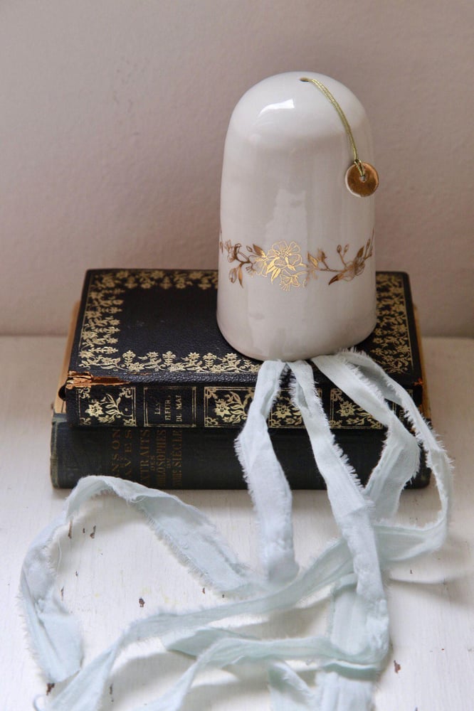 Image of -Clochette fleurie  S