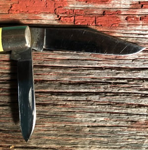 Image of 1974 Case flat yellow 3299 1/2 6 dot pocketknife