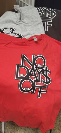 Image 3 of No Days Off graphic T-shirt