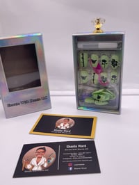 Image 2 of The Green Goblet Elevate Press Ons