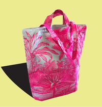 Image 2 of Tropical Jumbo Bag