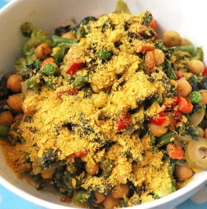 Squasheeze Parmesan Cheese Alternative-Grated Squash Powder (2 oz. Shaker)