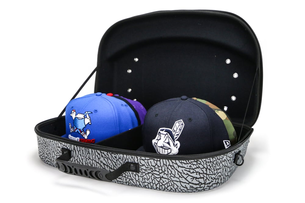 Homiegear Vip Case Elephant Print for 14 New Era hats 