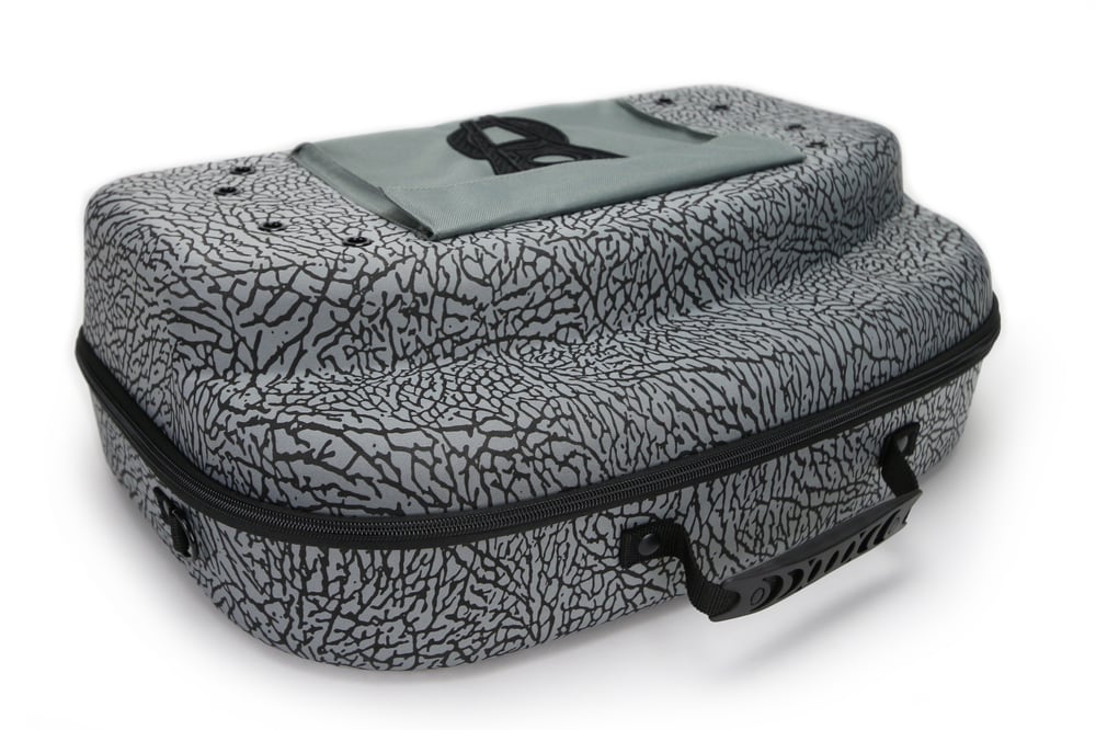 Homiegear Vip Case Elephant Print for 14 New Era hats 