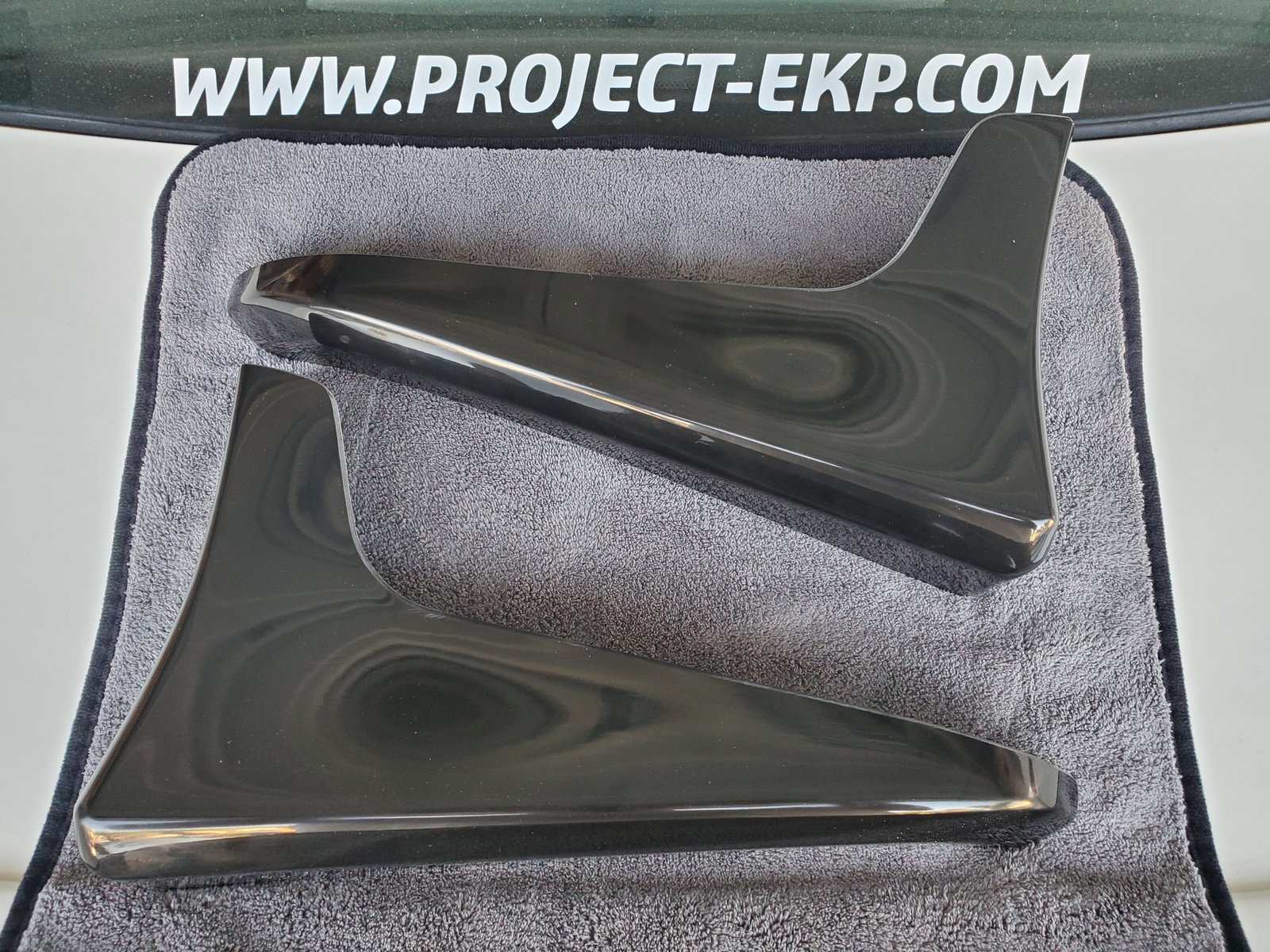 90-91 Honda CRX (CR-X) Rear Lip Valence Set FRP A01061 | Project EKP