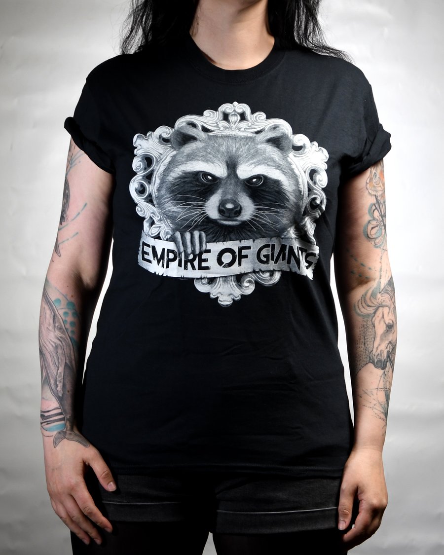 Image of T-SHIRT Racoon !!! FÄLLT KLEIN AUS