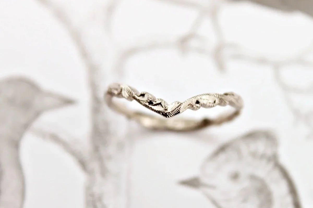 Image of 18ct white gold, 2mm floral carved wishbone ring