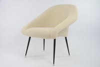 Image 2 of Fauteuil coquille bouclette beige