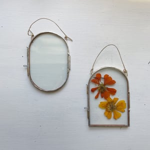 Image of Botanical Frame Ornament - Styles D & E