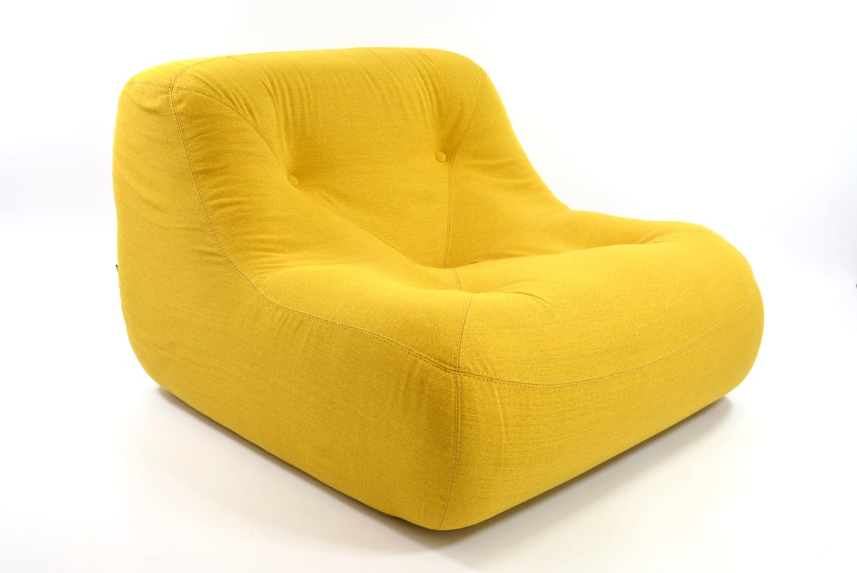 Image of Chauffeuse / fauteuil Ligne Roset jaune - KALI