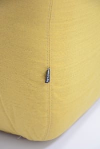 Image 3 of Chauffeuse / fauteuil Ligne Roset jaune - KALI