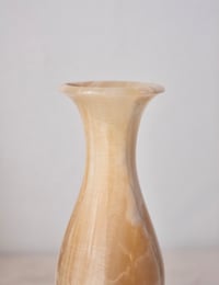 Image 2 of Vase vintage en onyx.