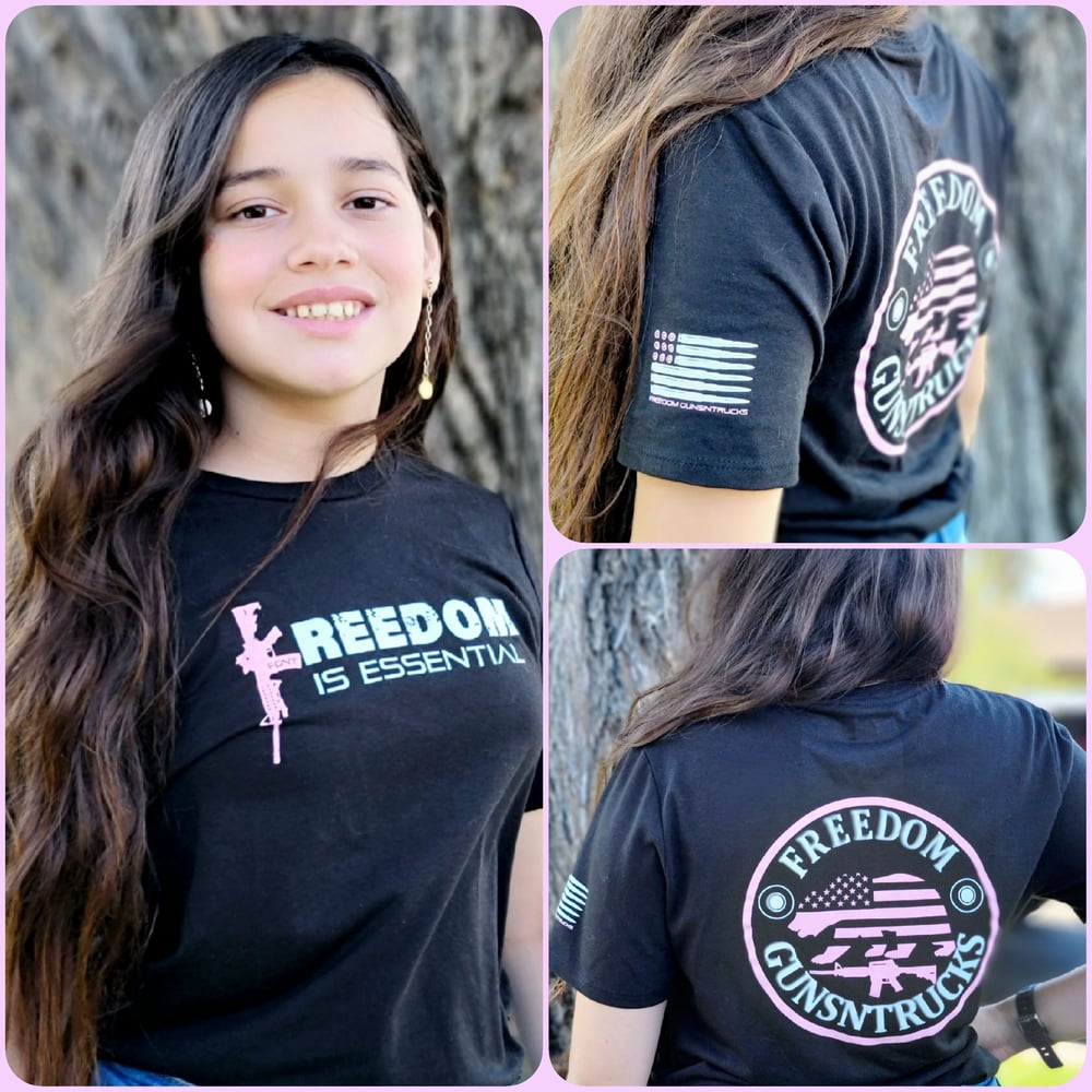 YOUTH Essential Tee with Blush 