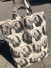 Image 8 of Heads Jumbo Bag