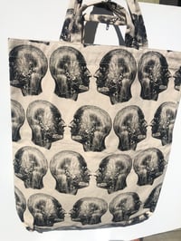 Image 6 of Heads Jumbo Bag