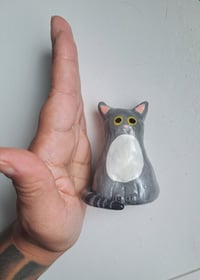 Image 3 of Gray Cat Figure