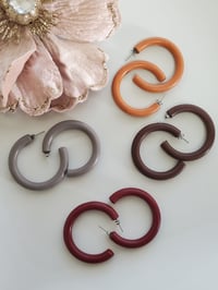 Image 1 of Earrings | Aretes Semi Hoops