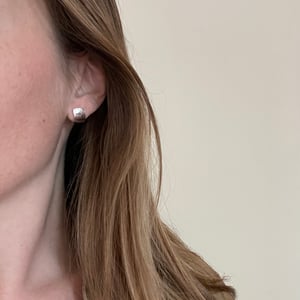 Image of cole earring 