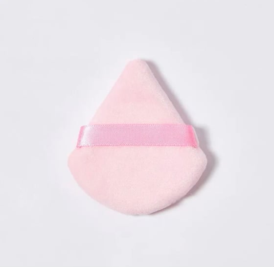 Image of Powder puff triangle sponge applicator