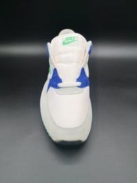 Image 3 of NIKE MR 5 SIZE 9US 42.5EUR 