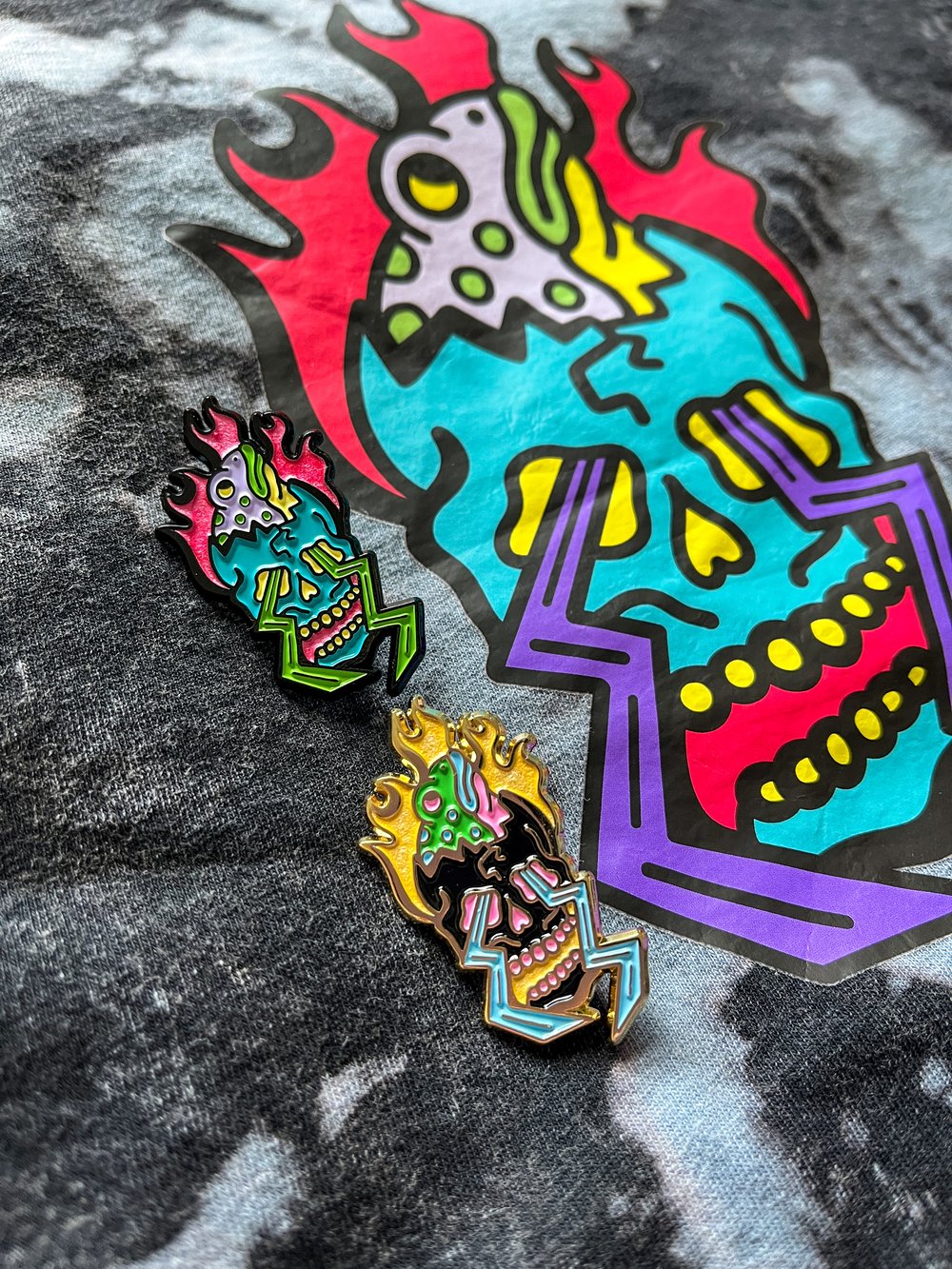 Image of Flaming Frog Skull Enamel Pin