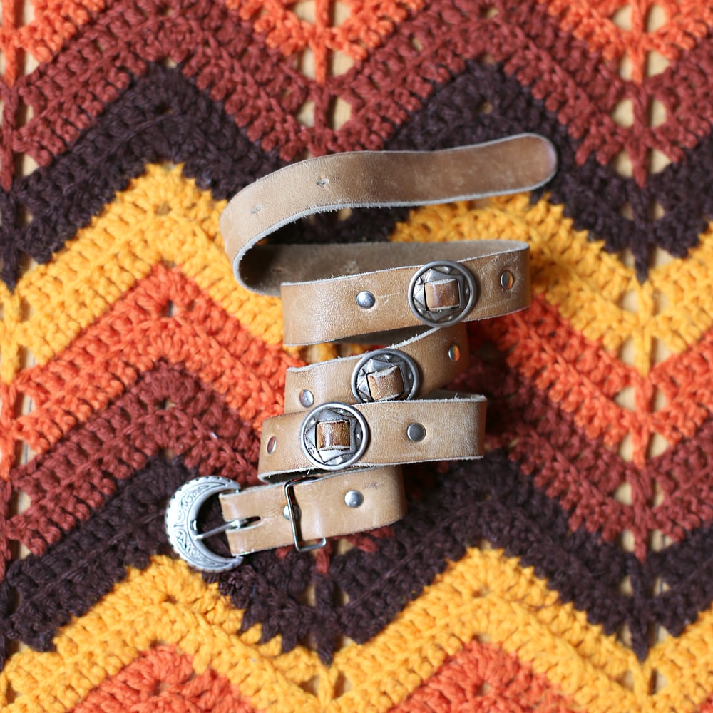 Vintage Skinny Leather Concho Belt 