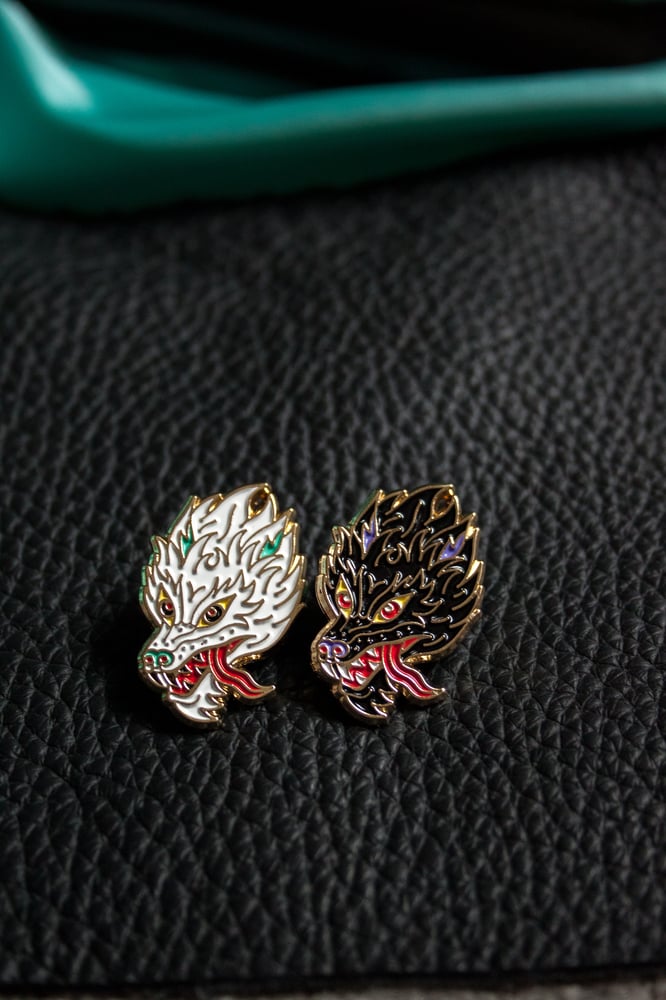 Image of Traditional Wolf Head Enamel Pin