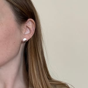 Image of cove earring 