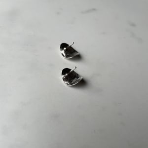 Image of cove earring 