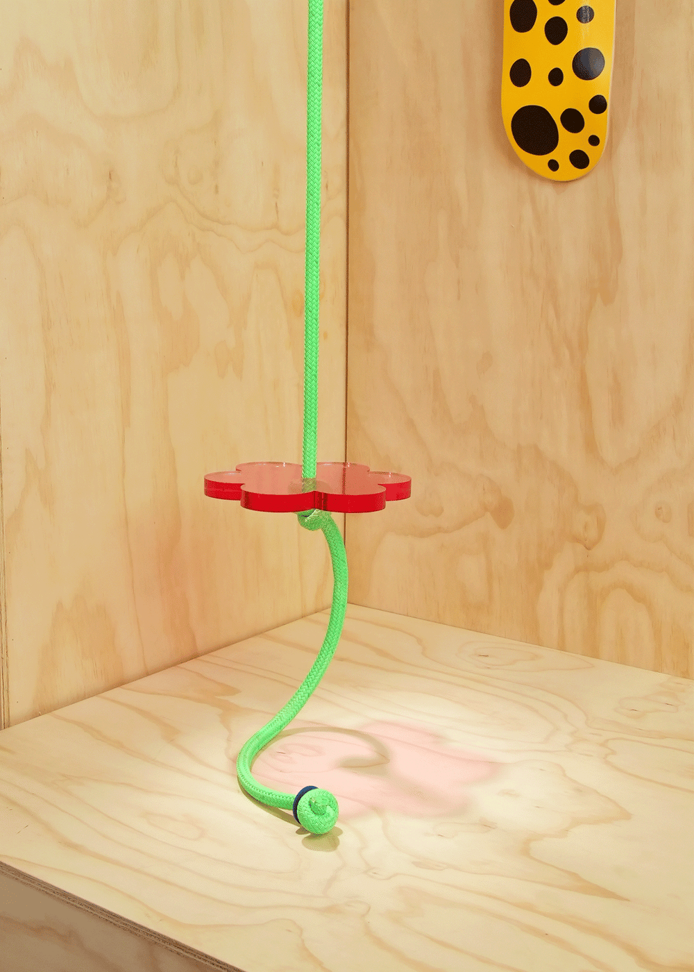 Image of Spring Swing in Berry