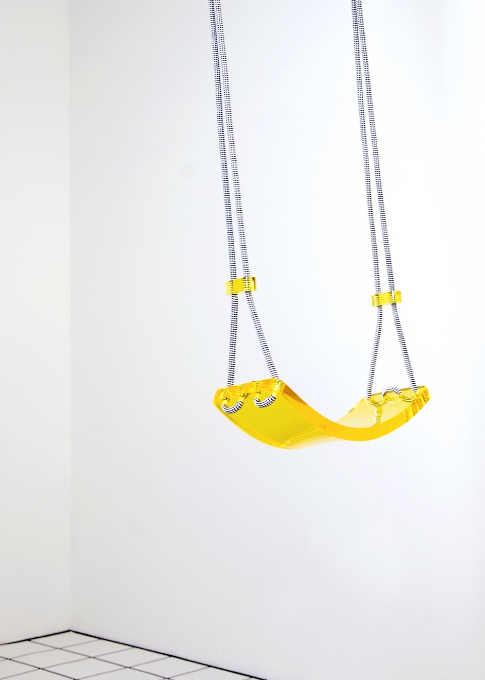 Image of Single Scoop Swing in Very Blue