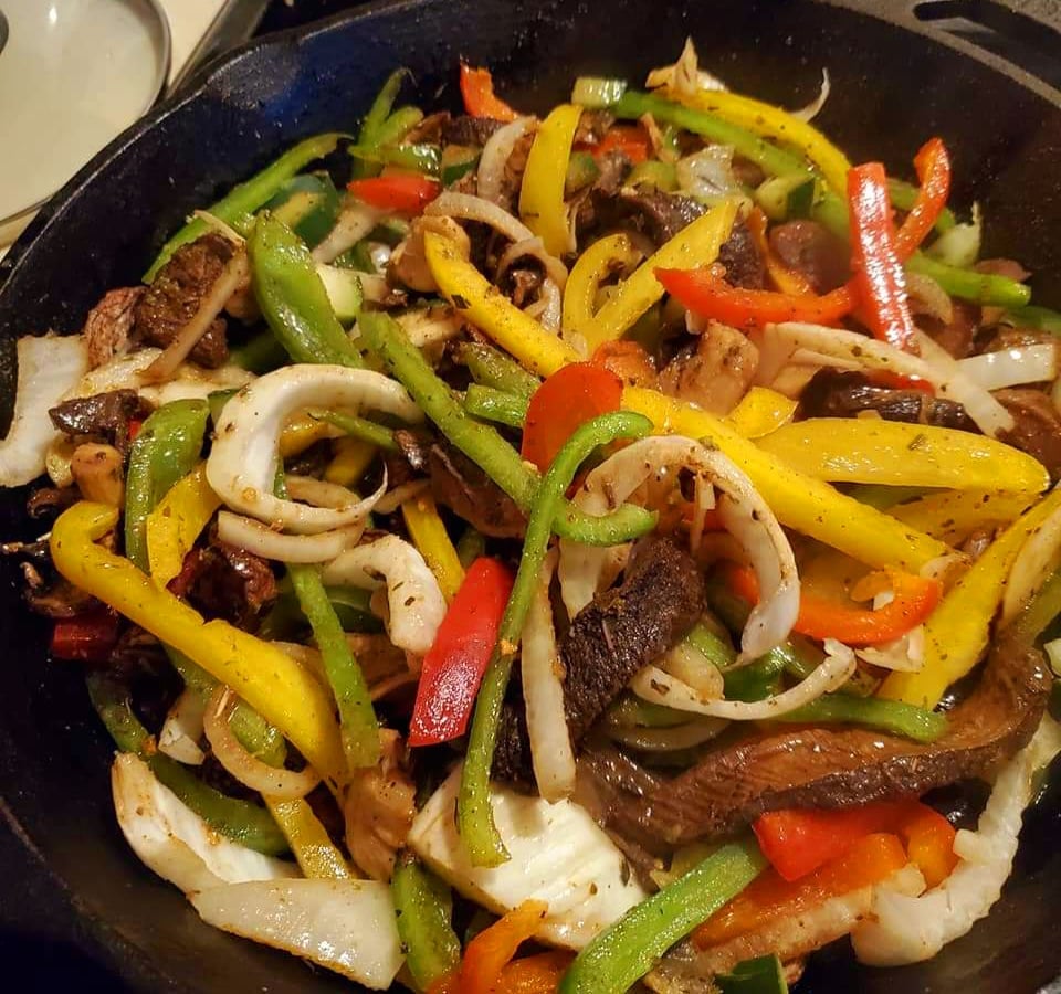 ALKALINE GREATNESS Smoothie/Juice Recipe Book & Alkaline Cookbook (90+ Pages)