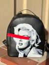 MARILYN