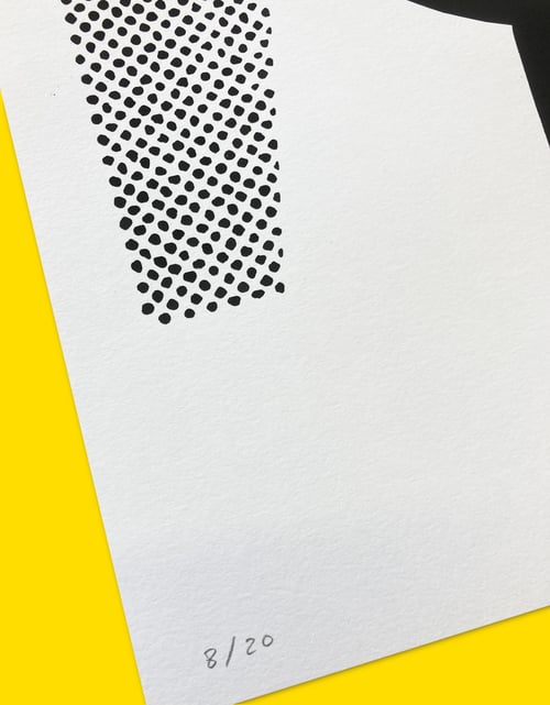 Image of UMA MESA, UM CANDEEIRO E UM ESPELHO, Madalena Matoso