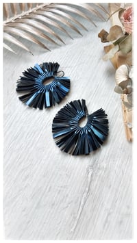 Image 3 of PEACOCK earrings - Blu Metal