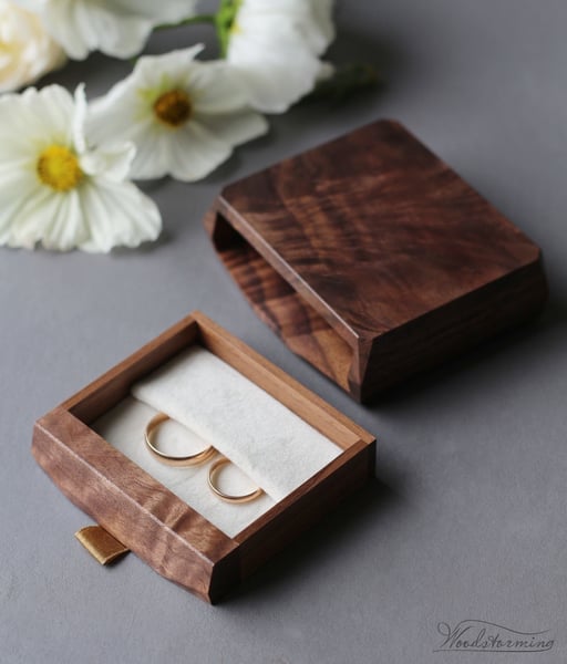 Image of Wedding ring box - ring bearer box