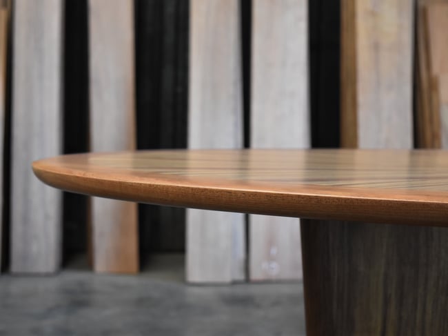 KENSINGTON SUNBURST DINING TABLE