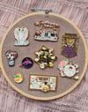 Rosy Glitter Pin display Hoop