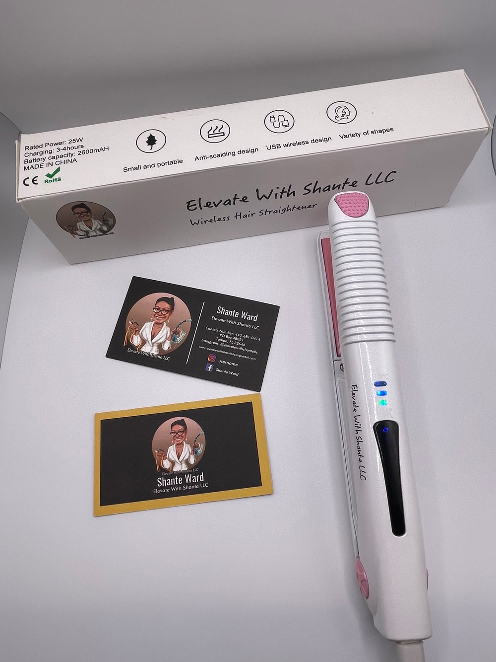 Image of The Elevate Wireless Hair Straightener 