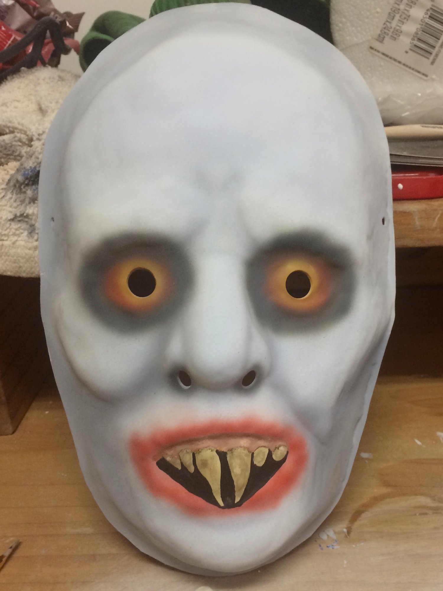 Barlow Vampire Vacuum-Formed Retro-Style Plastic Mask