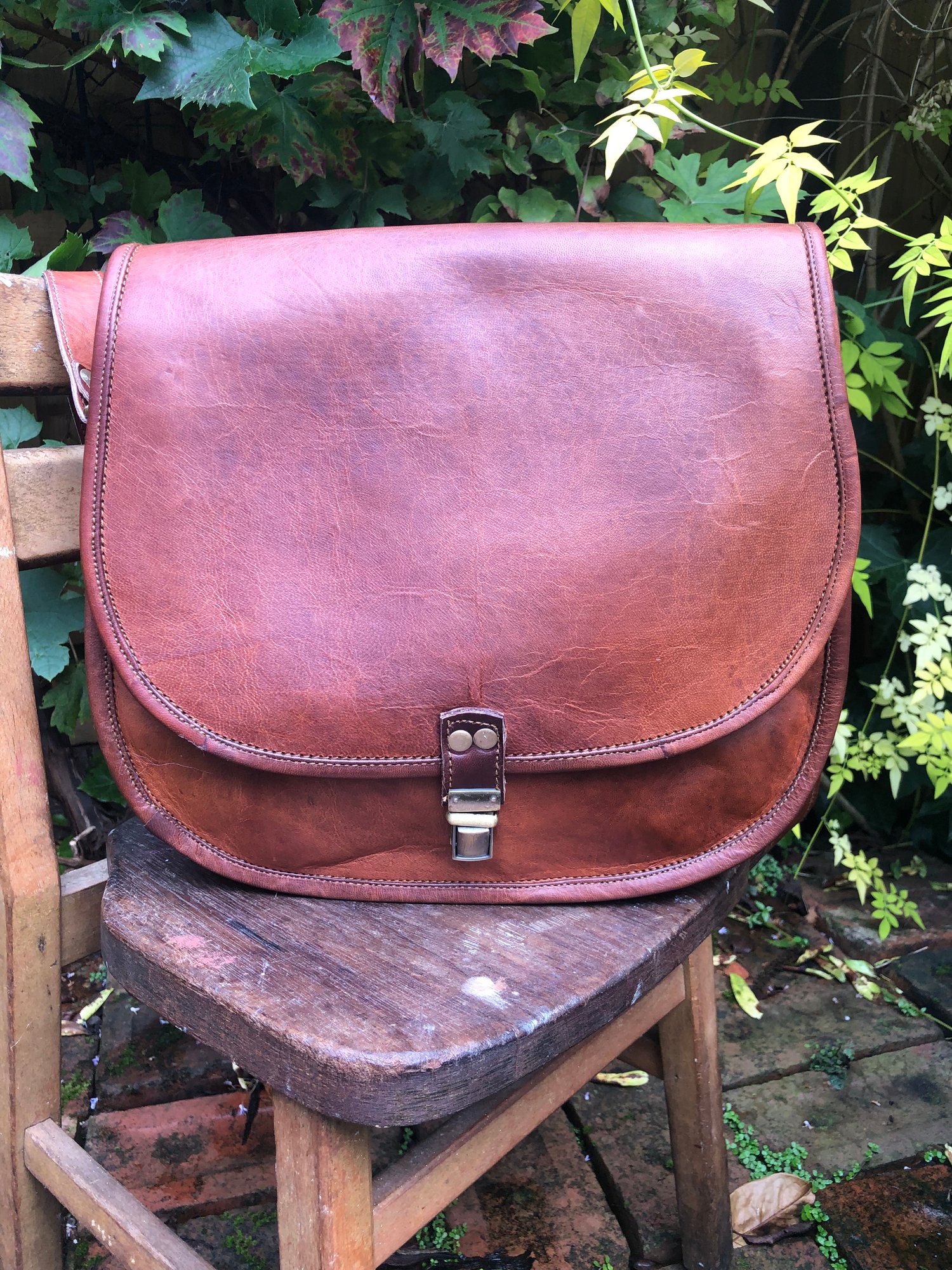 Image of Handmade Leather Saddle Bag Large - Plain Front