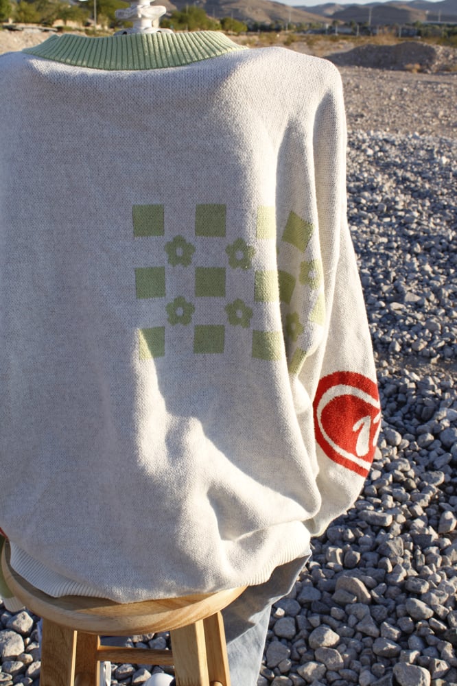 Girl you can wear my sweatshirt UNMOTI