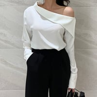 Image 3 of TOP TIER BLOUSE (WHITE)